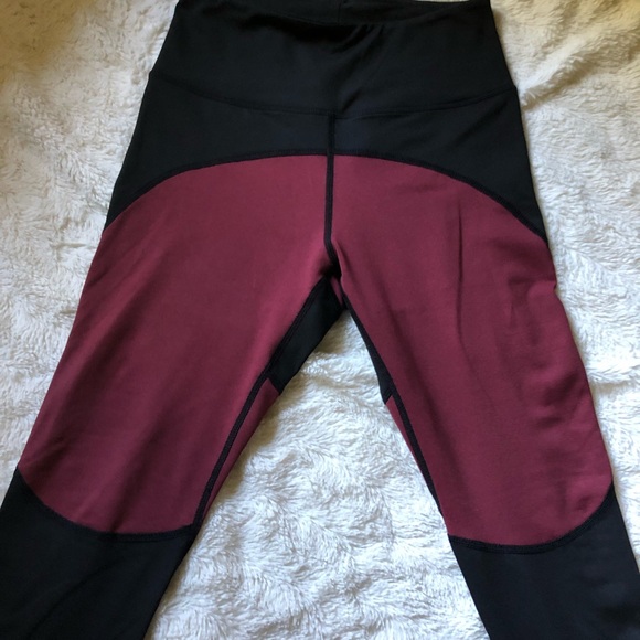 BUNDLE Workout Leggings With Print - Picture 3 of 4